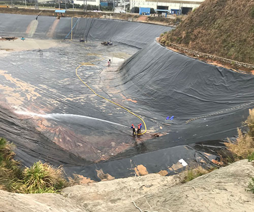 仓山废水池清理
